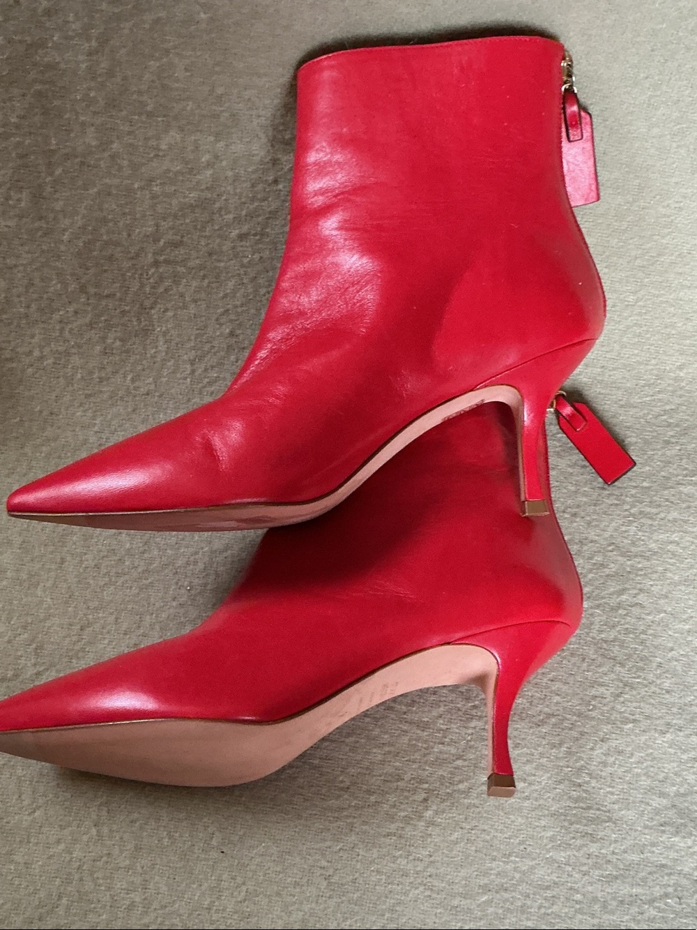 Stuart Weitzman Red Pointed Toe Leather Ankle Booties with Kitten Heel - Picture 3 of 10